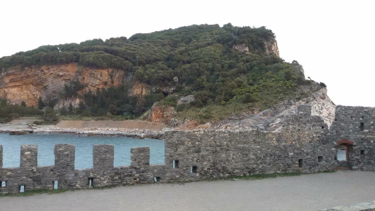 Апартаменти Il Golfo E I Limoni Ла-Спеція Екстер'єр фото